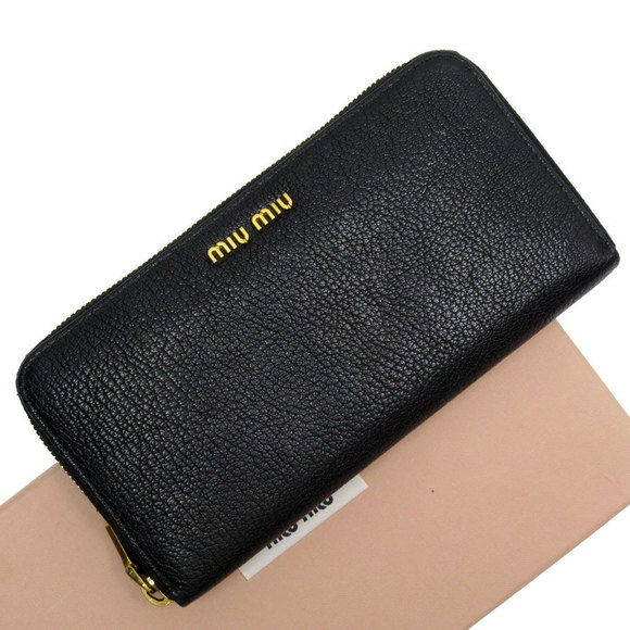 Prada pink leather Wallet - Picture 1 of 4